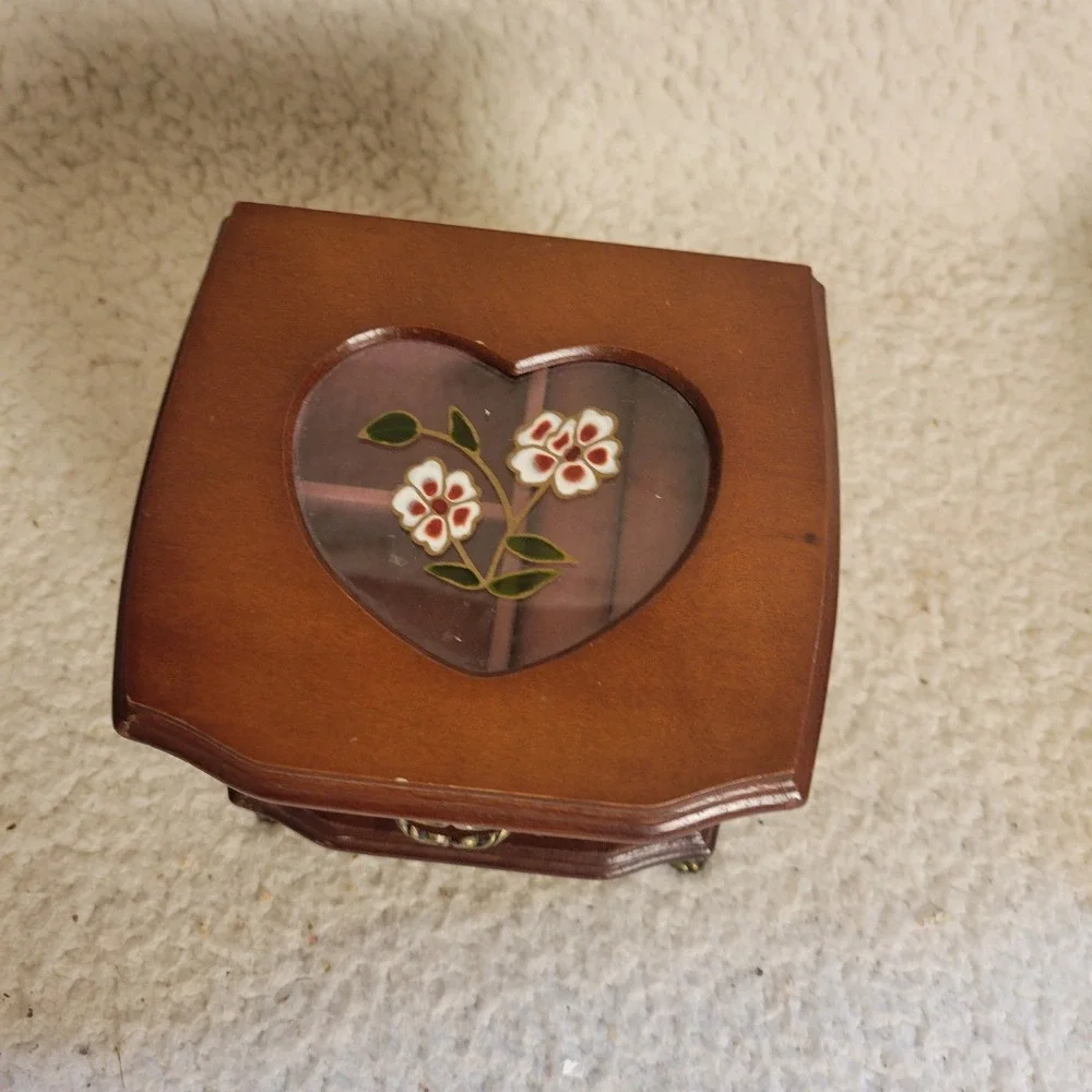 Mele Vintage Wooden Jewelry Box Heart Floral Glass Top Footed Dresser Style